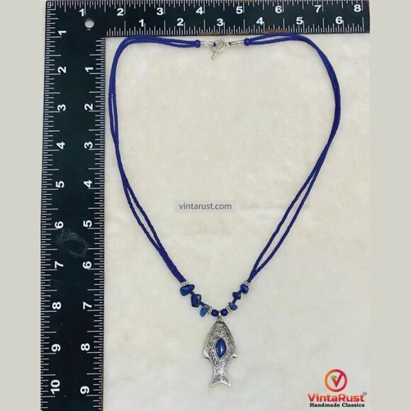 Handmade Lapis Lazuli Gemstone Necklace: Unique Blue Pendant - Picture 4 of 4